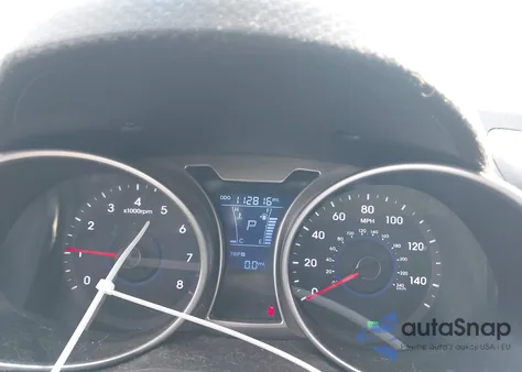 2016 Hyundai Veloster из США, поврежденный, VIN KMHTC6AD8GU248617